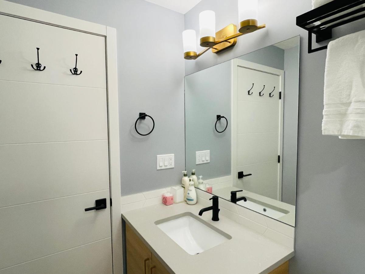 Joe's Personal LUX 1 Bedroom / 1 Bath Condo in Falcon Crest Canmore Esterno foto
