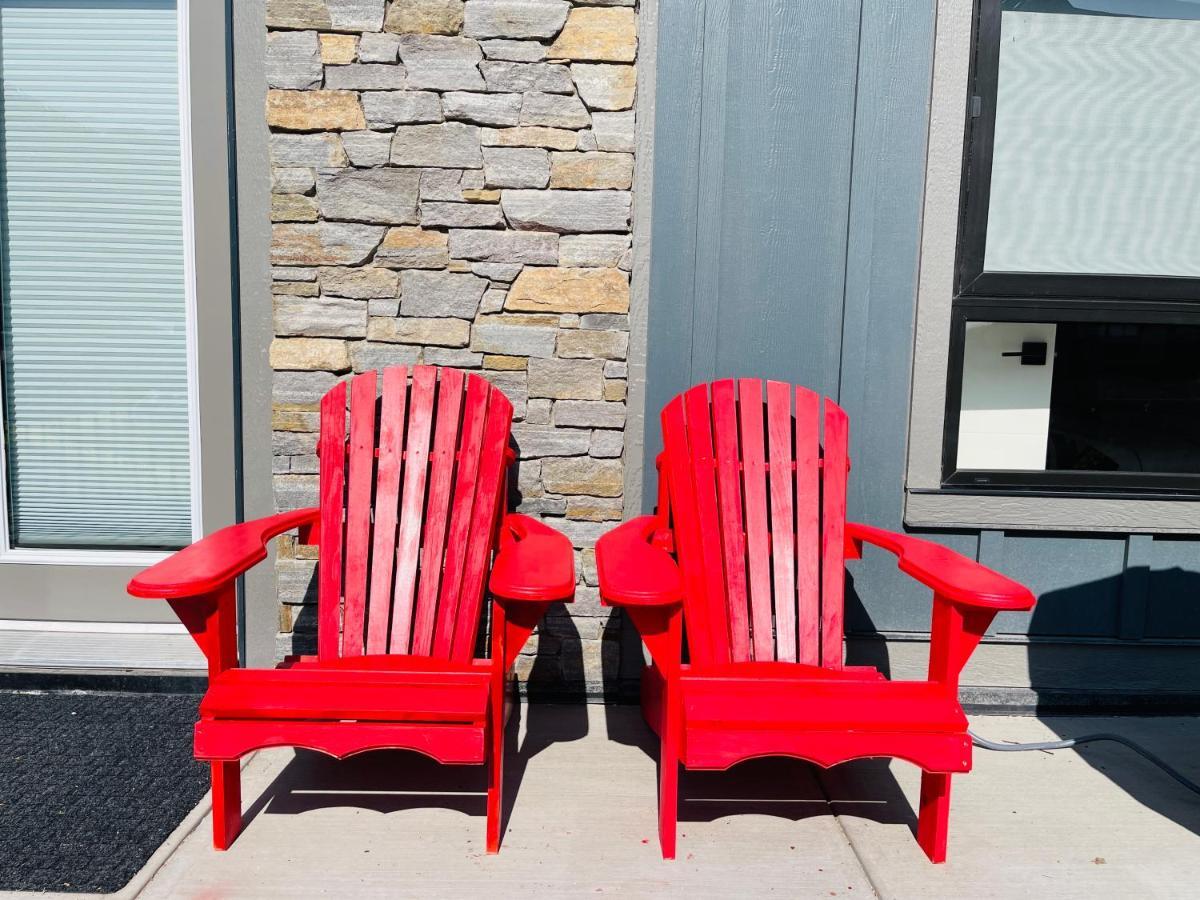 Joe's Personal LUX 1 Bedroom / 1 Bath Condo in Falcon Crest Canmore Esterno foto